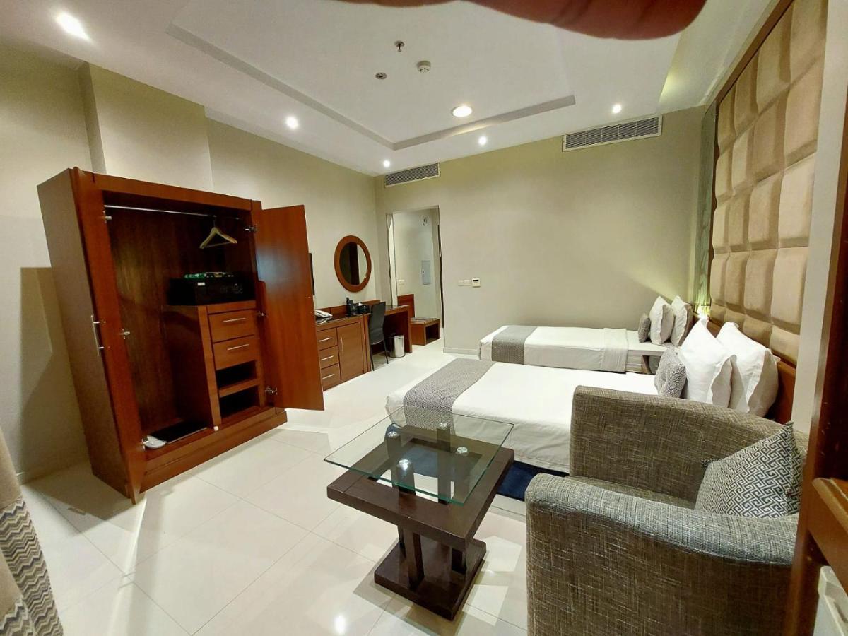 Al Muhaidb Down Town - King Fahd Road Riad Exterior foto