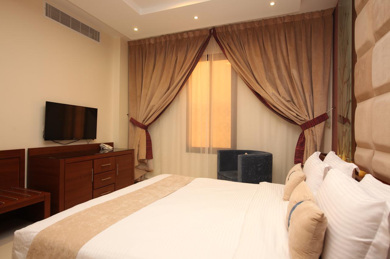 Al Muhaidb Down Town - King Fahd Road Riad Exterior foto