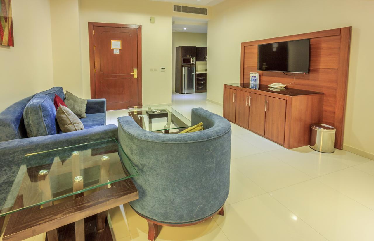 Al Muhaidb Down Town - King Fahd Road Riad Exterior foto